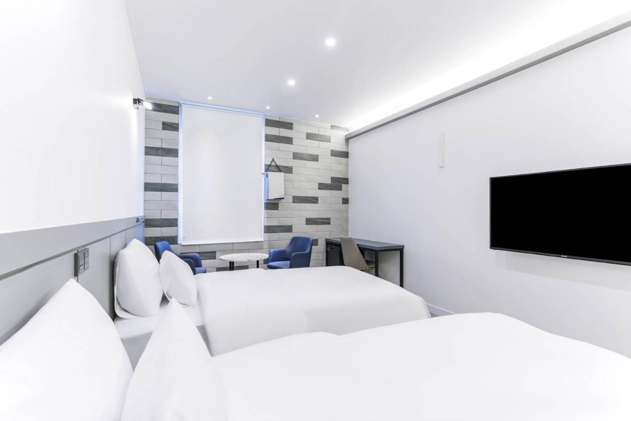 Pyeongtaek Godeok Rich Stay Hotel מראה חיצוני תמונה