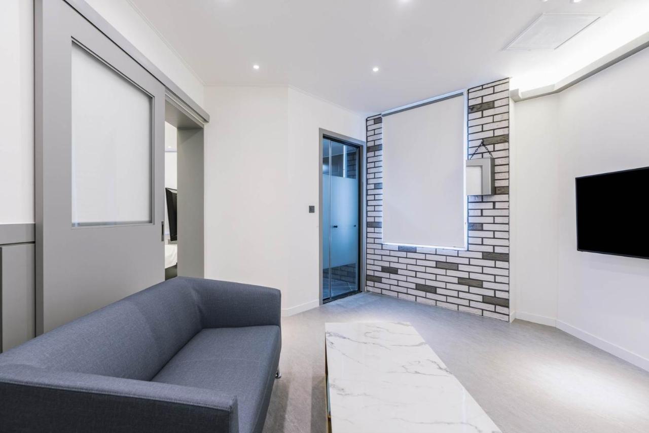 Pyeongtaek Godeok Rich Stay Hotel מראה חיצוני תמונה